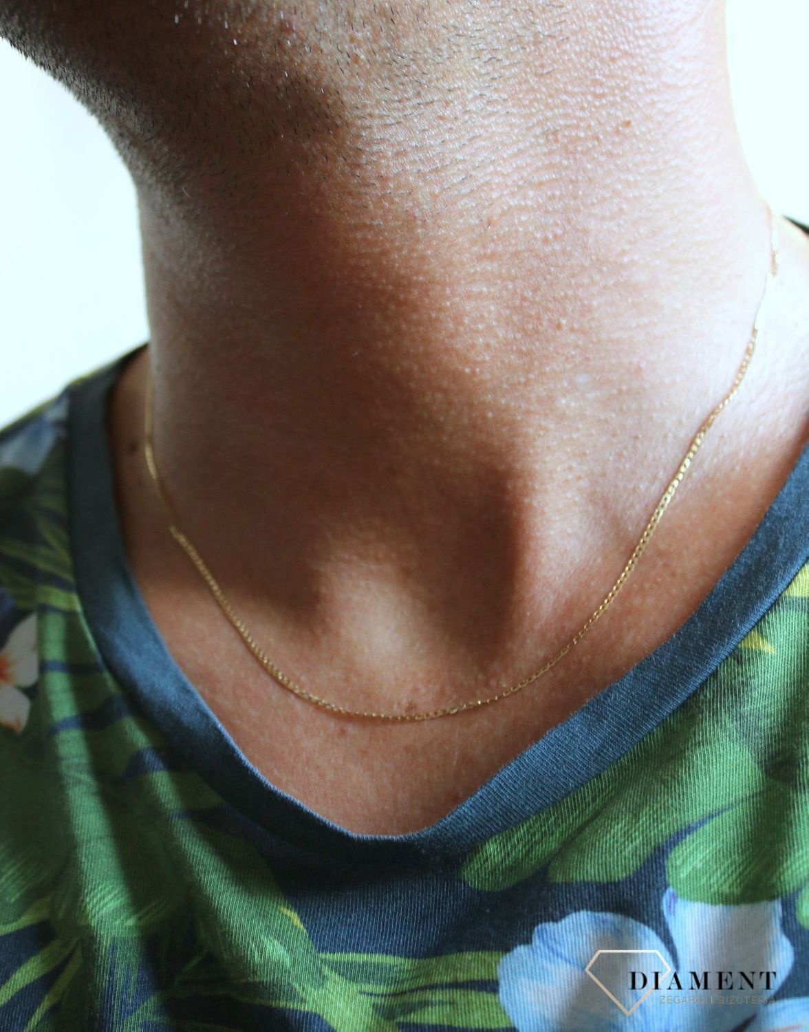 Złoty łańcuszek damski drobna pancerka płaska pave 1102-040 PAVE.jpg